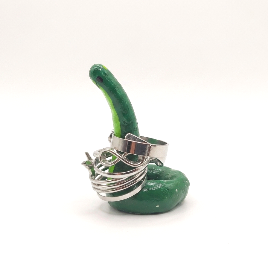 Handmade cute Sitting dinosaur ring holder